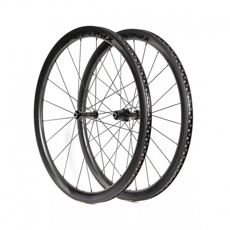 RUEDAS SPEEDSIX QUATRO Cubierta